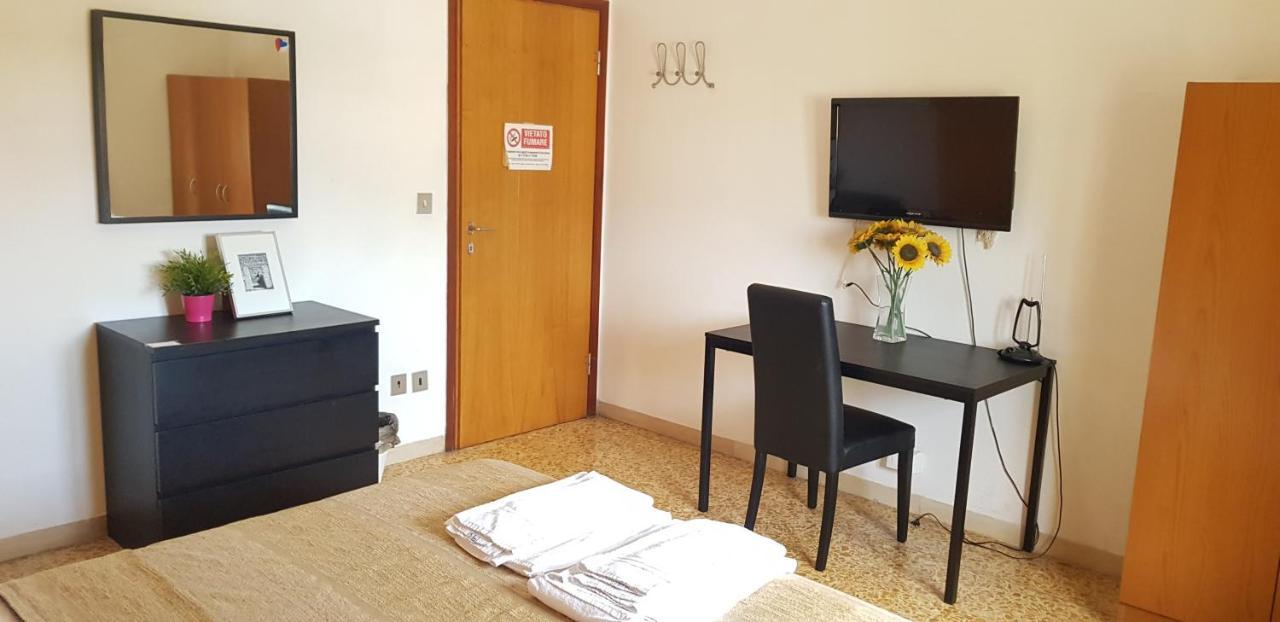 Prime Guest House Pisa Buitenkant foto